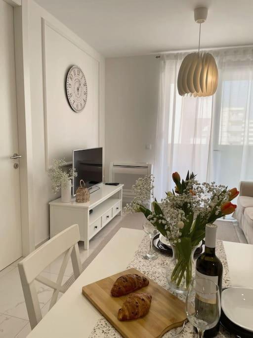 Zara Harmony Apartment Dış mekan fotoğraf