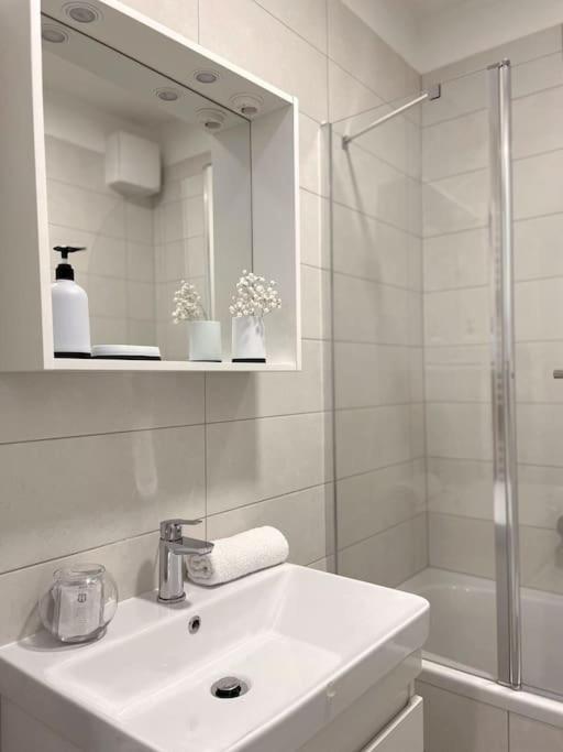 Zara Harmony Apartment Dış mekan fotoğraf